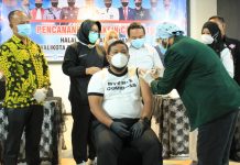 Wali Kota Tanjungbalai bersama Forkopimda dan Perwakilan Masyarakat Terima Suntik Pertama Vaksin Covid-19