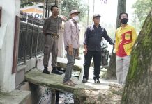 Pantau Pemasangan Tiang Listrik di Kelurahan Kapias Pulau Buaya, Wakil Wali Kota Tanjungbalai : Kawasan Ini Tidak Lagi Gelap, Wargapun Bisa Nyaman Di Malam Hari