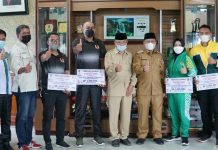 Plt Wali Kota Waris Thalib Melepas Keberangkatan Atlet, Wasit dan Official Ikuti PON XX Papua