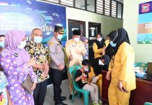 Plt Wali Kota bersama Wakapolres Tanjungbalai Tinjau Vaksinasi Anak Usia 6-11 Tahun