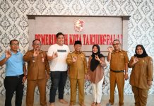 Lolos Audisi Dangdut Academy jaya dan Bunga Minta restu dan dukungan kepada pemerintah