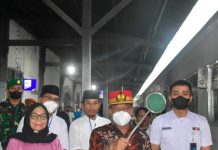 Plt Wali Kota Waris Tholib Lepas Keberangkatan 100 Anak Yatim Ikuti Wisata Edukas dan Religi