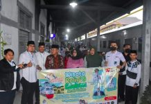 Plt Wali Kota Waris Tholib Safari Jumat dan Lakukan Peletakan Batu Pertama Pengembangan Masjid As Salim Singguan