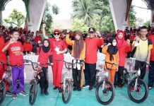 Semarak HUT Pujakesuma Ke-42, Plt Wali Kota Tanjungbalai Bersama Anggota DPR RI Djarot Saiful Hidayat Jalan Santai dan Senam Sehat