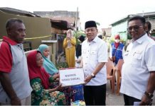 PLT Walikota Kunjungi Rumah Warga Musibah Kebakaran di Komplek Perumahan Sijambi