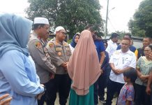 Kapolres Tanjungbalai Bersama Anggota DPR RI Komisi III Kunjungi Warga Yang Mengalami Gangguan Jiwa Akibat Penyalahgunaan Narkoba
