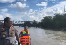 Kapolres Tanjung Balai Menjelang Nataru Laksanakan Patroli Perairan Cek dan Pastikan Keamanan Tempat Wisata Pulau Beswesen