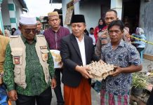 Pemkot Tanjungbalai Serahkan Bantuan Warga Korban Kebakaran di Jalan Harkat, Kelurahan Sei Marbau