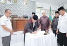 Ranperda Kota Tanjungbalai Tentang Pajak Daerah dan Retribusi di Setujui Seluruh Fraksi DPRD Menjadi Perda