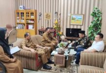 Asisten III dan Kadis Kominfo Terima Kunjungan Kerja Komisi Informasi Sumut