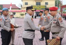 Kapolres Tanjungbalai Berikan Penghargaan Kepada 15 Personil Polres Tanjungbalai