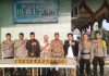 Indahnya Berbagi: Polres Tanjungbalai Bagikan Takjil ke Masjid-Masjid
