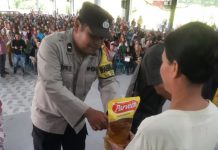 Jelang Idul Fitri, Polres Tanjungbalai Hadiri Penyaluran 1.000 Paket Sembako