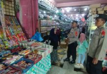 Jaga Kekhusyukan Ramadhan, Sat Binmas Polres Tanjung Balai Sambangi Pedagang Kembang Api