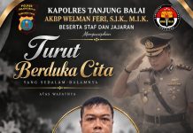 Wakapolres Tanjungbalai Pimpin Personel Melayat ke Rumah Duka Alm. Aipda Jon Aries Siagian