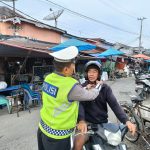 Satlantas Polres Tanjungbalai Sapa Pengendara Pagi Hari, Edukasi Tertib Lalu Lintas lewat Program “Polantas Karib”